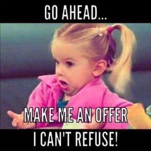 🎀I love reasonable offers! 🎀